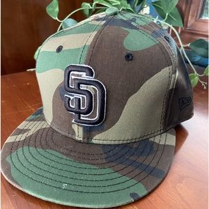 New Era 59Fifty San Diego Padres Fitted Hat Size 7 3/8
